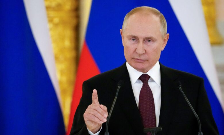 بوتين يوقع مرسوماً يخص العسكريين المشاركين في عملية أوكرانيا