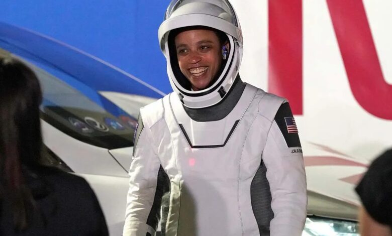 أول رائدة أمريكية سوداء تنطلق للعيش في محطة الفضاء الدولية