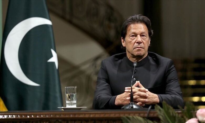 عمران خان يحذر من هجوم أنصاره على العاصمة الباكستانية