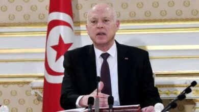 الرئيس التونسي يرفض وجود مراقبين أجانب للانتخابات