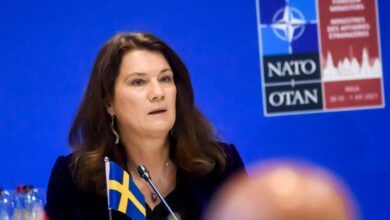 وزيرة الخارجية السويدية تؤكد أن فنلندا ستطلب الانضمام للناتو