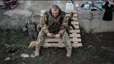 تقرير بريطاني يكشف الحالة المعنوية للجنود الأوكرانيين على خطوط الجبهات؟