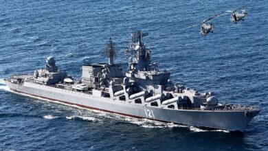 البحرية الأوكرانية تعلن ضرب هدف روسي استراتيجي