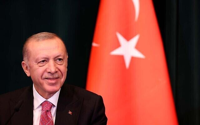 أردوغان يسعى لتحسين العلاقات التركية المصرية