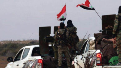 الجيش السوري يستقدم مئات الجنود وأسلحة ثقيلة إلى منبج