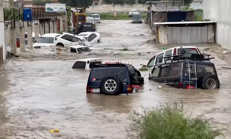 أكثر من 900.. ضحايا فيضانات باكستان