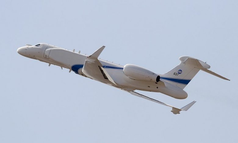 صحيفة تكشف عن هوية "الزبون السرّي" لطائرات تجسس إسرائيلية