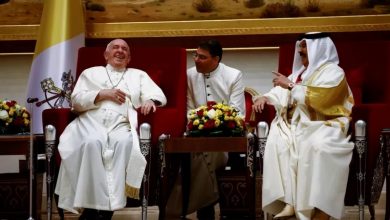 البابا فرنسيس في زيارة إلى البحرين