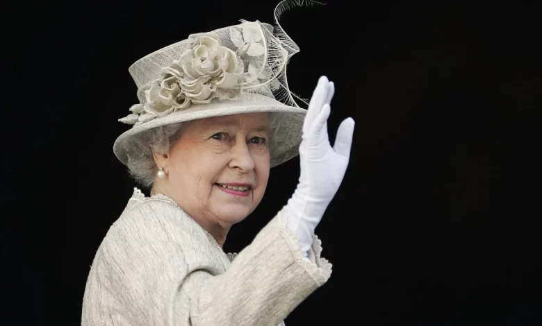 صحيفة تكشف «مفاجأة» حول سبب وفاة الملكة إليزابيث الثانية