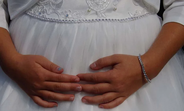 طفلة سورية "حامل" تثير قضية في تركيا