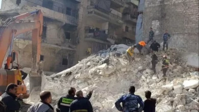 وفاة عشرة أشخاص بانهيار مبنى سكني في حلب