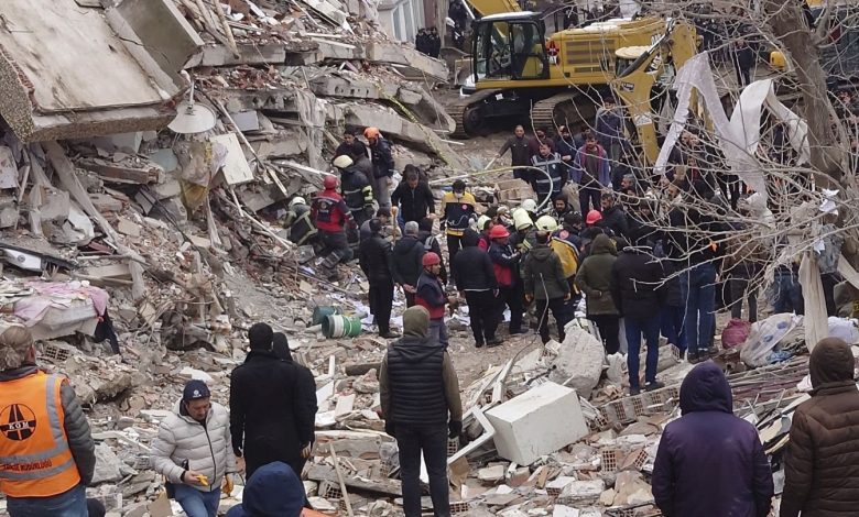 الزلزال يدفع بعض الدول العربية لإتخاذ إجراءات.. ما هي؟