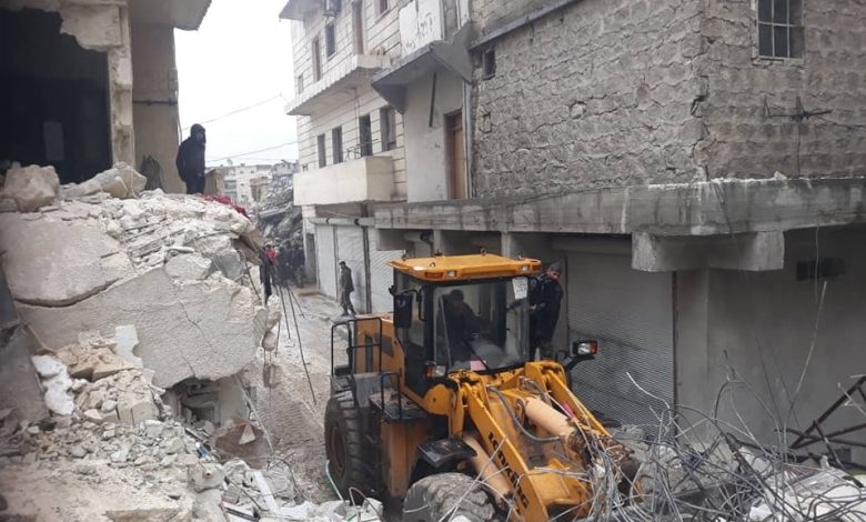 ارتفاع ضحايا الزلزال إلى 444 وفاة في حلب