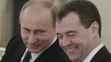 ميدفيديف يسخر من قرار المحكمة الجنائية الدولية