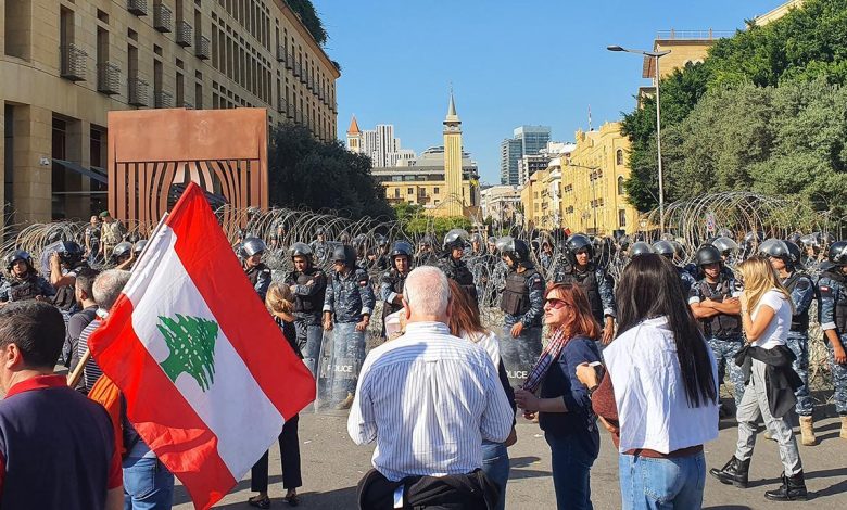 إضراب مفتوح في لبنان.. هل تعود أزمة 2019؟