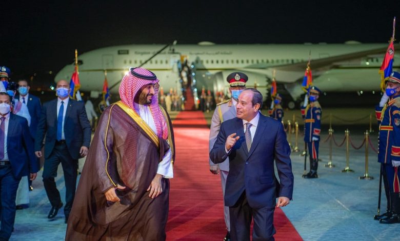 الرئيس المصري يصل السعودية في زيارة تمتد عدة ساعات