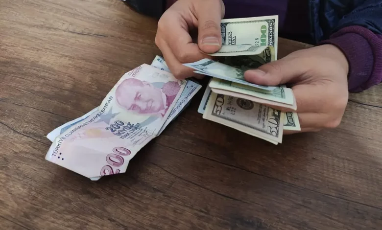 مصرف سورية المركزي يرفع سعر صرف تسليم الحوالات