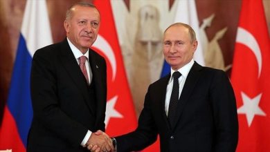 أردوغان يدافع عن بوتين