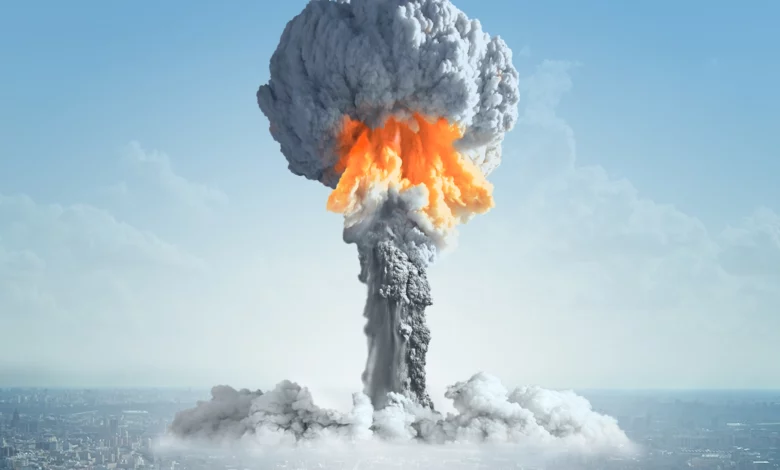 حربٌ نوويّة قادمة بين روسيا وأوكرانيا هل اقتربت نهاية العالم؟!