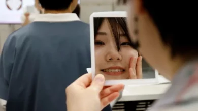 ما قصة مدرب الابتسامة في اليابان؟!