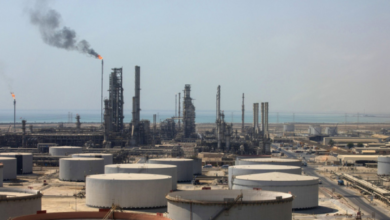 السعودية تعلن تخفيضاً إضافياً لإنتاج النفط بمقدار مليون برميل يومياً