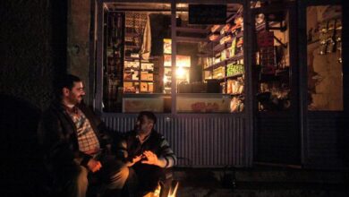 «ساعتين كل نهار».. أهالي حلب يشتكون من ندرة الكهرباء ؟!