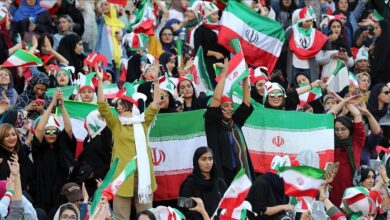 إيران تجيز حضور النساء مباريات كرة القدم