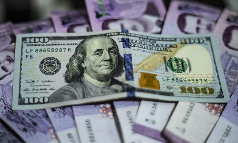 "الدولار إلى 25 ألف ليرة".. هذا ما ينتظر الاقتصاد السوري خلال الفترة المقبلة ؟!