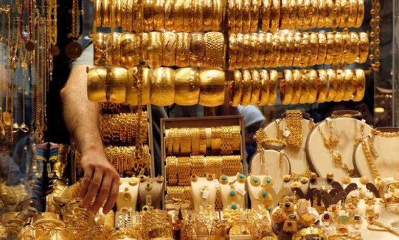 لأول مرة في سوريا الذهب يرتفع فوق حاجز 700 ألف ؟!
