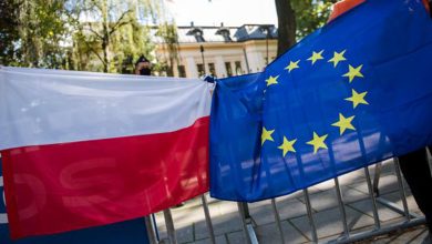بسبب أوكرانيا.. الاتحاد الأوروبي يدرس فرض عقوبات على بولندا !