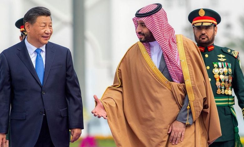 ضربة سعودية – صينية مزدوجة للاقتصاد الأمريكي ؟!