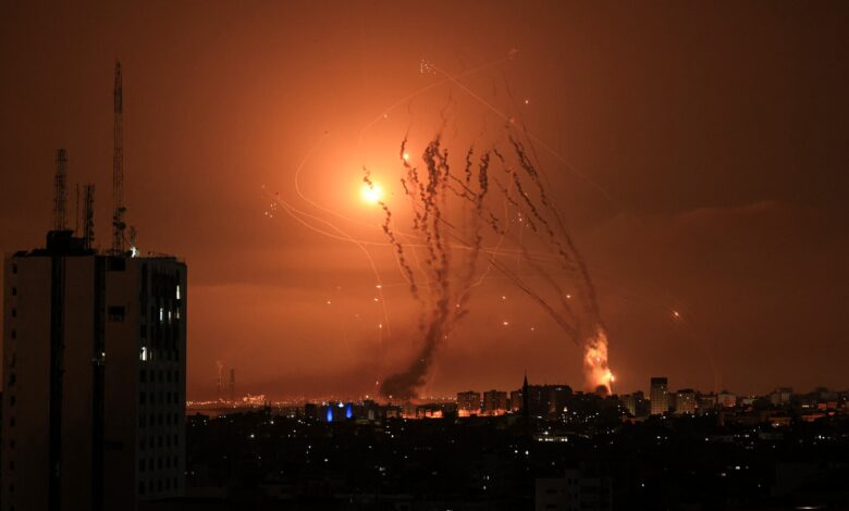 الفصـ ـائل تقصف "تل أبيب" بأكبر الرشقات الصاروخية