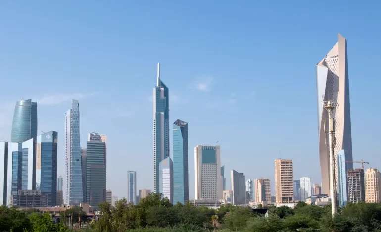 الكويت تتجه لفرض ضريبة 15% على الشركات الكبرى ؟!