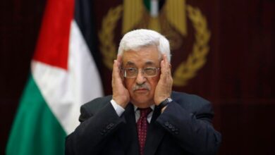 فيديو من الضفة الغربية يكشف: هل تعرض محمود عباس لمحاولة اغتـ.ـيال ؟
