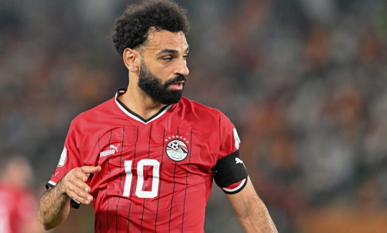 ليفربول يعلن عن موعد عودة "صلاح" إلى منتخب مصر!