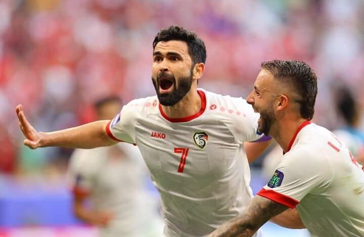 للمرة الأولى في تاريخه.. منتخب سوريا إلى الدور الثاني من كأس آسيا!