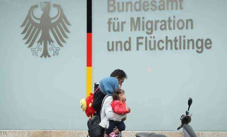 على غرار بريطانيا.. ألمانيا تشدد سياسة الهجرة