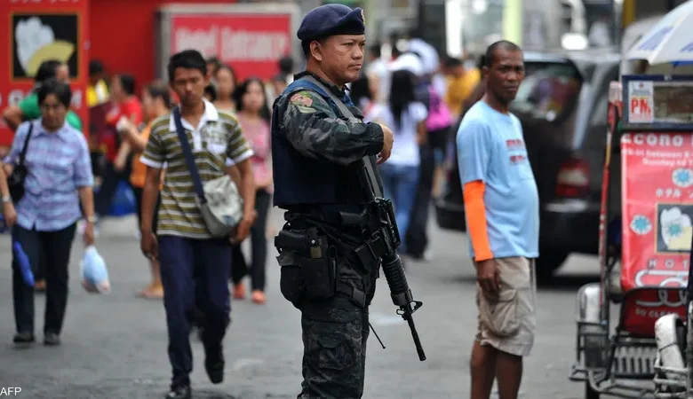 جريمة مروعة في الفلبين.. قطع رأس جارته بسبب "الأزهار"