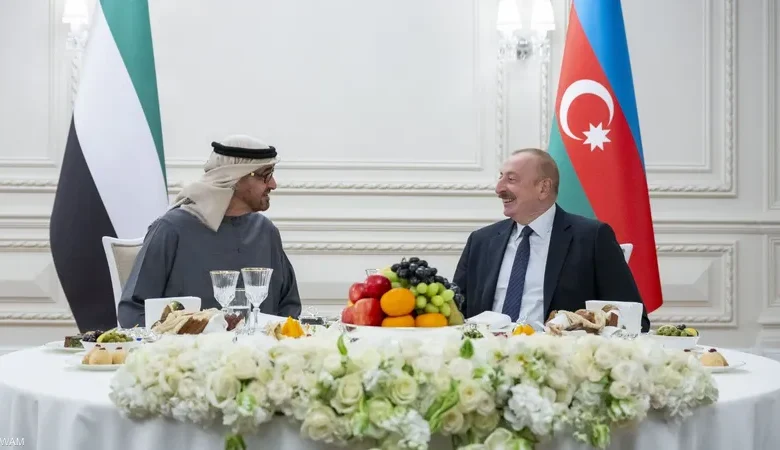 رئيس الإمارات يصل إلى أذربيجان