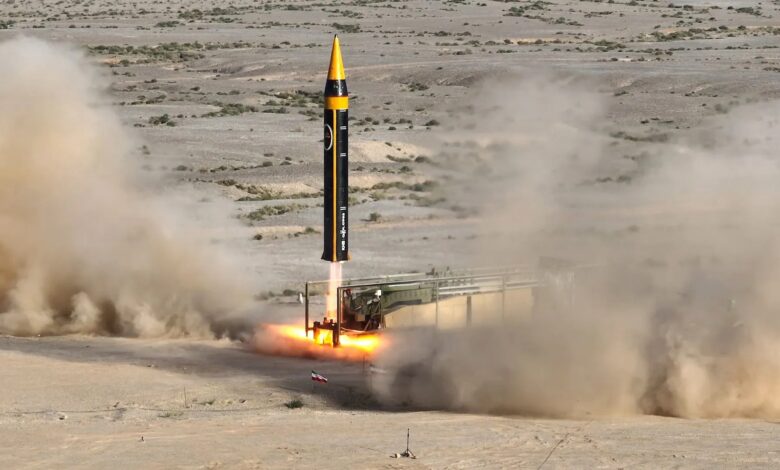 إيران تستهدف مواقع في باكستان بصواريخ باليستية