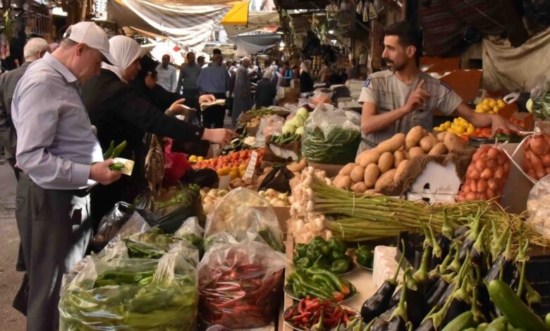 بدعة سورية.. مسؤول في حماية المستهلك يكشف حقيقة "الأسعار الاسترشادية"