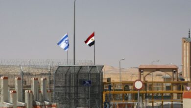 تحذيرات مصرية لحماس و"إسرائيل"... ماذا يجري في رفح؟