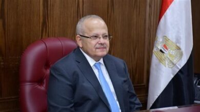 الحكم بالسجن على رئيس جامعة القاهرة والسبب؟