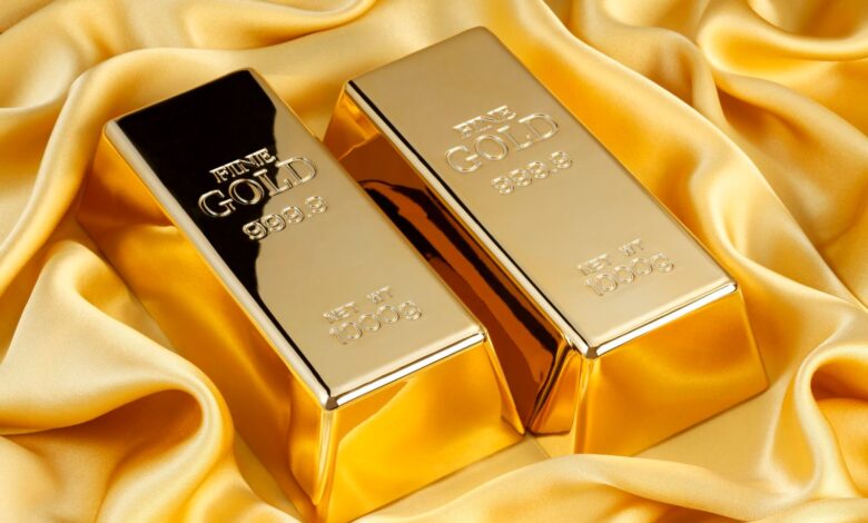 أسعار الذهب تحلّق عالمياً وتصل لمستويات قياسية