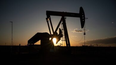 تراجع المخزونات الأمريكية ترفع أسعار النفط عالمياً