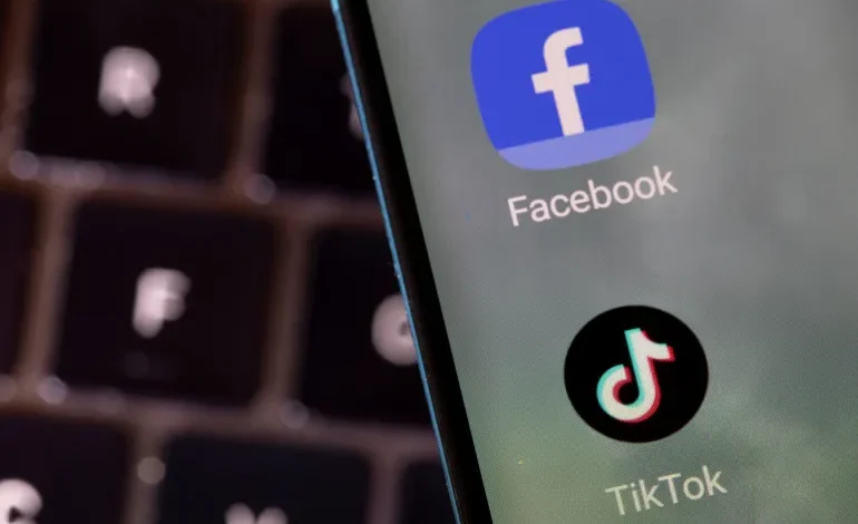 ميزة جديدة في Facebook لمنافسة TikTok