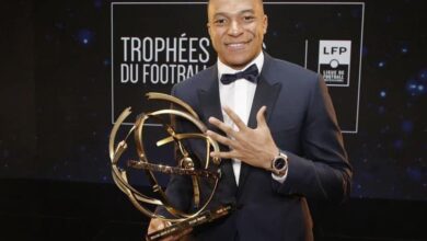 مبابي يحقق جائزة أفضل لاعب بالدوري الفرنسي!