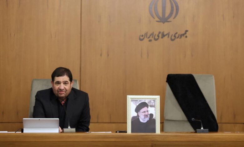 بعد وفاة الرئيس.. من سيحكم إيران؟