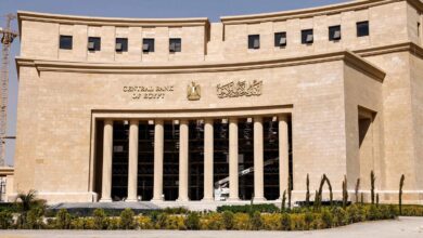 لماذا يسحب المركزي المصري السيولة من البنوك ؟!
