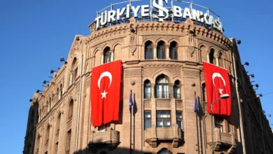 المحكمة الدستورية التركية تتخذ قراراً عاجلاً بحق محافظ البنك المركزي